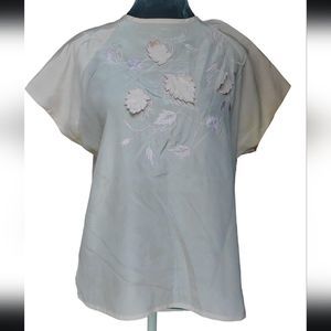 Quintessentials Medium Pink Embroidered Flowers and Vines 3D Leaves